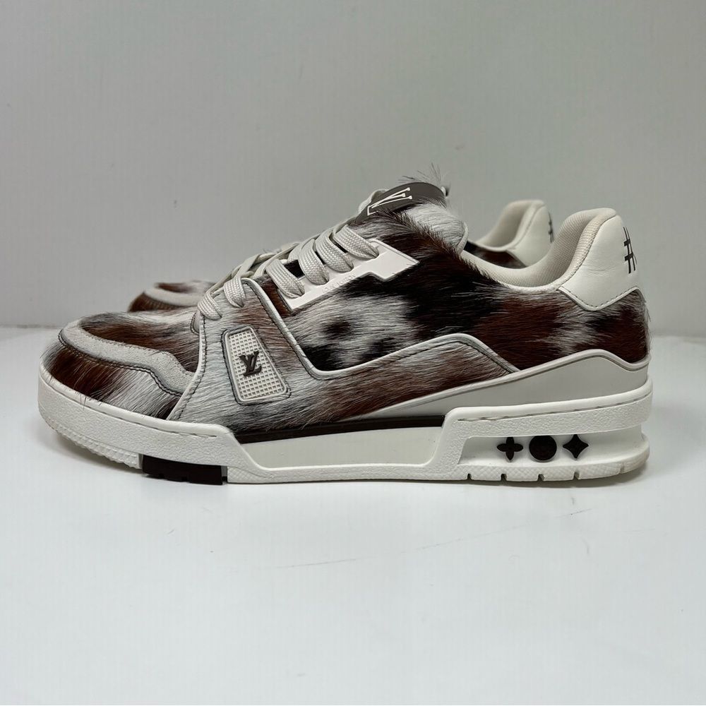 Louis Vuitton LV Trainer Sneaker in a brown pony-style calf leather Size 8 US 9 - Picture 4 of 9